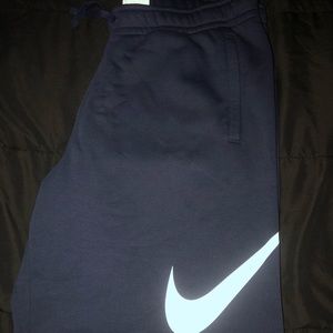 Men Nike shorts